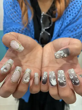 ネイル 13日3980円‼️ マグもデザインも◎のネイルデザイン