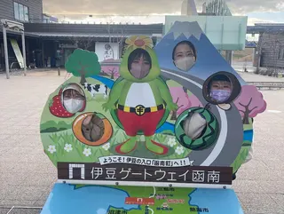 ショート カラー justbeauty CiNQのヘアスタイル