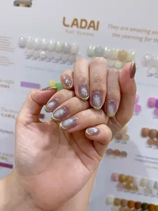 ネイル MQueen ネイルサロンマルのネイルデザイン