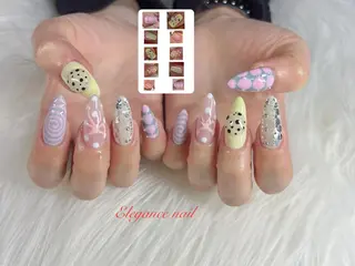 ネイル Elegance Nail所属・Elegance Nail本厚木店舗のネイルデザイン