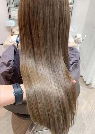 ロング カラー AVANCE.西宮北口所属・笠原 裕貴のヘアスタイル