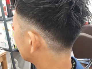 メンズ MeLLow【メロウ】所属・池内 智哉のヘアスタイル