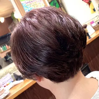 ショート カラー ナガハマ美容室所属・ナガハマ ミカのヘアスタイル