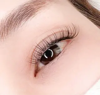 マツエク・マツパ HAIRMAKE notice所属・notice YUIのマツエク・マツパデザイン