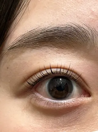 マツエク・マツパ Cure所属・三澤 朱里の眉毛・アイブロウイメージ