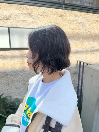 ショート パーマ ✨透明感カラー✨ 🦖佐々木未来🦕のヘアスタイル