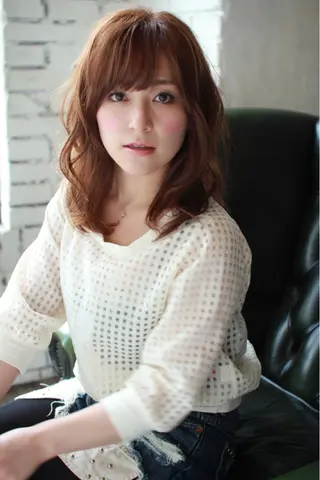 ミディアム Endearing 銀座/レイヤーカットのヘアスタイル