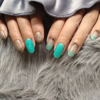 ネイル 大島 七海のネイルデザイン