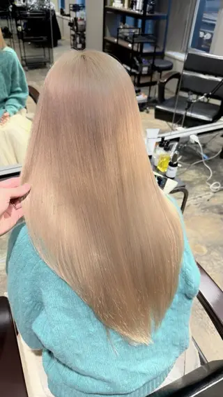 ロング カラー 高橋大樹/グレージュ /ベージュ/透明感のヘアスタイル