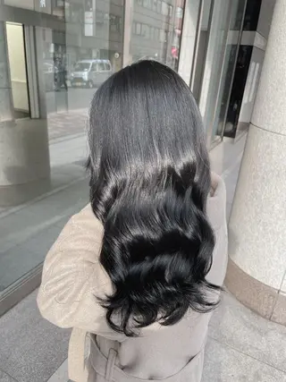 セミロング カラー 美髪美容師 くぼた店長🫧のヘアスタイル