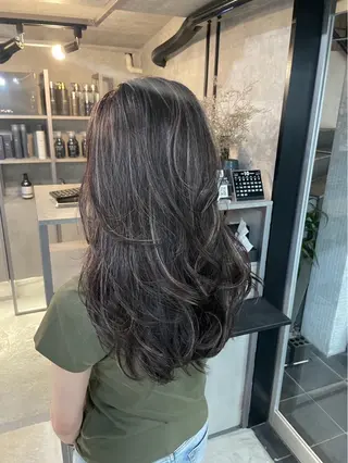 ロング カラー 表参道/中明度カラー /レイヤー/Youのヘアスタイル