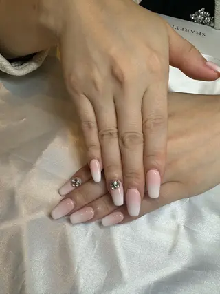 ネイル 濱岡 咲のネイルデザイン