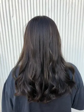 ロング カラー 青野 文香のヘアスタイル