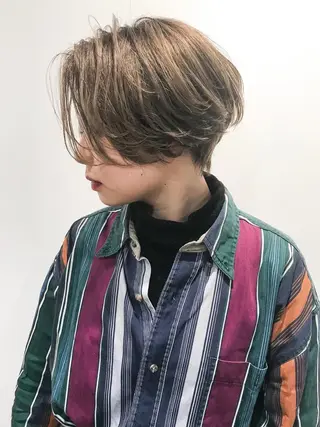 ショート カラー ショート/レイヤー なら石井知希のヘアスタイル