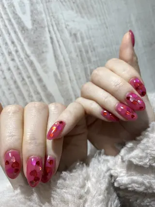 ネイル 13日3980円‼️ マグもデザインも◎のネイルデザイン