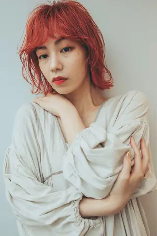 ミディアム LAUREN 公式／大通のヘアスタイル