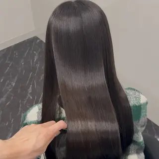 ロング パーマ ブリーチなし Ⅰ 髪質改善カラーのヘアスタイル