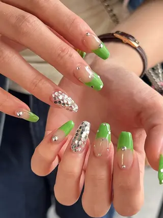 ネイル Hata nail 🎀個性派ニュアンスのネイルデザイン