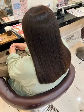 ミディアム yukari 艶髪ヘアのヘアスタイル