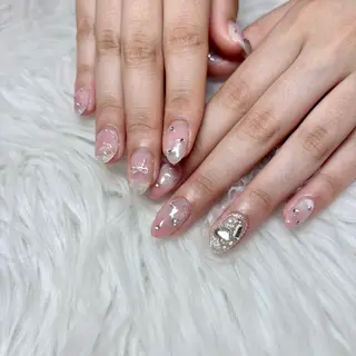 ネイル UnFLAIR KASUMIのネイルデザイン