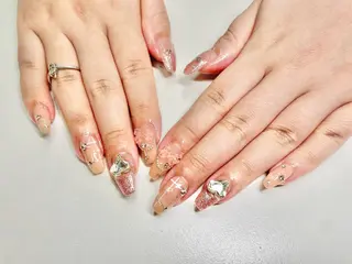 ネイル FILL nail古河店所属・FILL nail SHIORIのネイルデザイン