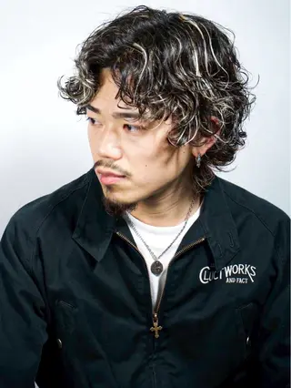 セミロング premium barber表参道店所属・新田 梨乃のヘアスタイル