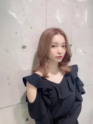 ミディアム カラー パーマ ヘアアレンジ メンズ キッズ ネイル マツエク・マツパ 韓国/トレンド レイヤー【101】のヘアスタイル