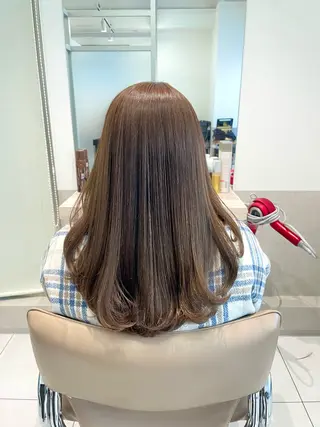 ミディアム ツノダ ルカのヘアスタイル