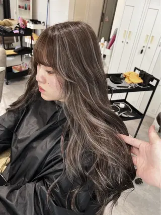 ロング カラー ROBIN所属・指名数No.1 /NAOYAのヘアスタイル