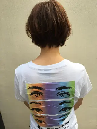 ショート カラー THE DAY所属・AKI HASHIMOTOのヘアスタイル