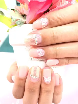 ネイル ユリシスネイル 担当近藤のネイルデザイン