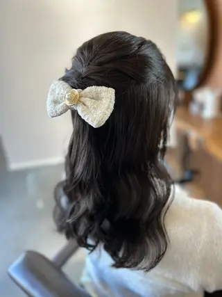 ヘアアレンジ Miku 🦔 / ヘアセットのヘアスタイル