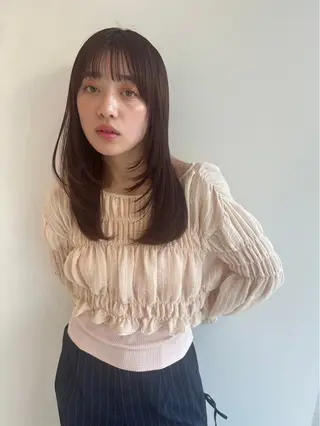 ロング カラー imu所属・KA NAのヘアスタイル