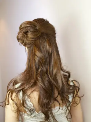 セミロング カラー パーマ ヘアアレンジ ✨hair make flencia✂️✨のヘアスタイル