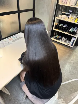 ロング 髪質改善／縮毛矯正 関根青葉のヘアスタイル