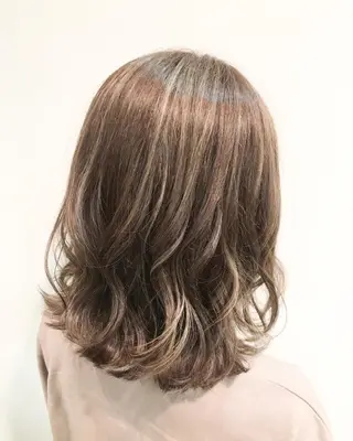 セミロング ✨美髪サラ艶トレンド 橋柿 実紀✨のヘアスタイル