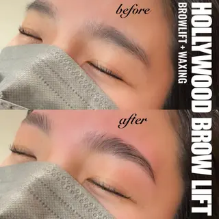 アイブロウ beautyroom Naturaのネイルデザイン