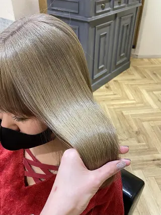 セミロング カラー Alushe艶髪・ 髪質改善のヘアスタイル