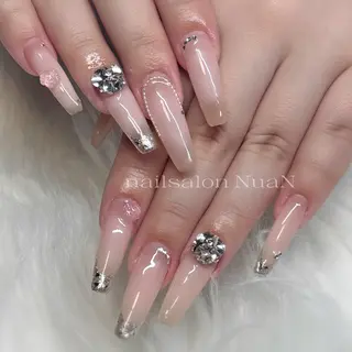 ネイル NuaN 名城線黒川駅徒歩3分のネイルデザイン