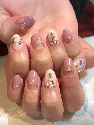 ネイル Nest 三田のマツエク・マツパデザイン