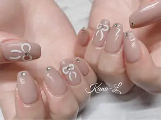 ネイル 芦辺 香奈のネイルデザイン