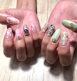 ネイル luana nailのネイルデザイン