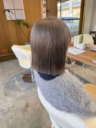 ミディアム カラー フラム所属・WATANABE MISAKIのヘアスタイル