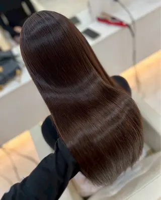 ロング arose久留米所属・山中 莉乃のヘアスタイル