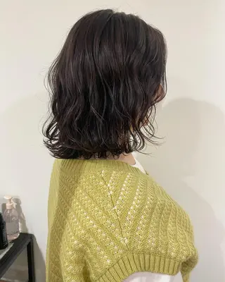 ミディアム カラー パーマ ヘアアレンジ キッズ ネイル マツエク・マツパ アイブロウ merc.🌿✨ いとうりかのヘアスタイル