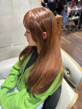カラー 飯田 ほのかのヘアスタイル