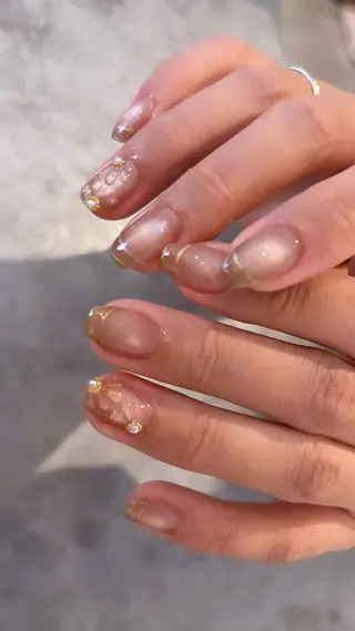 ネイル Mignon所属・Mignon 、のネイルデザイン