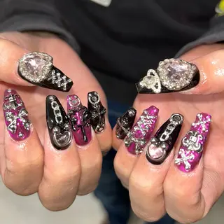 ネイル MODA MANAMIᵕ̈のネイルデザイン