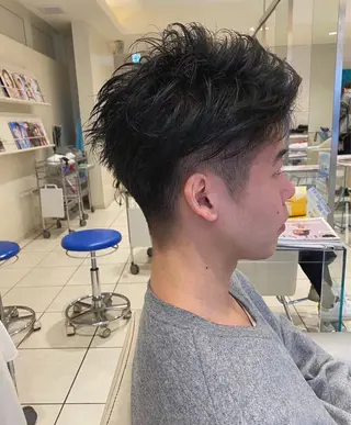 メンズ メンズカット /ブリーチWカラーのヘアスタイル