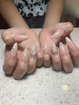 ネイル キラキラ オメメのネイルデザイン